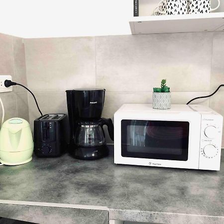 Jolie Appartement 2 Chambres 65M2 Au Centre Ville Fontenay-le-Comte Bagian luar foto
