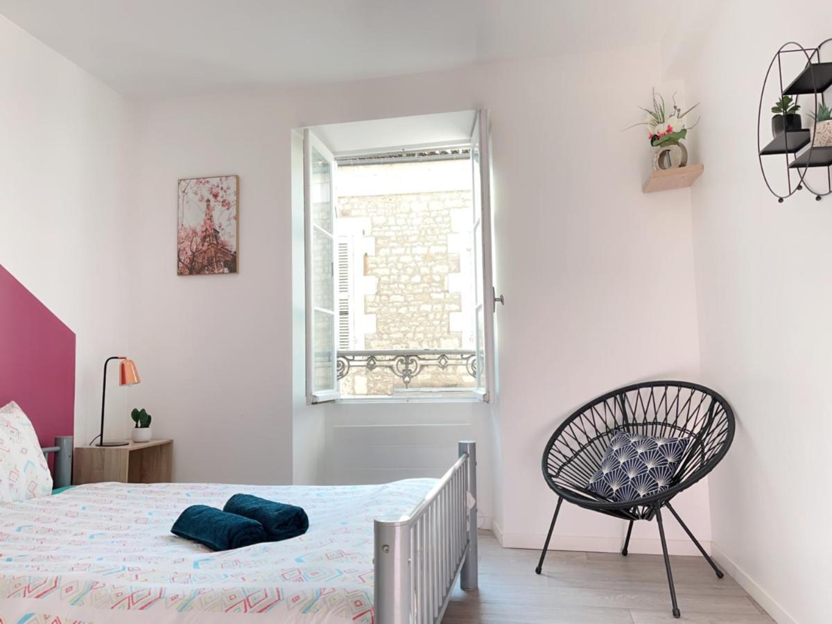 Jolie Appartement 2 Chambres 65M2 Au Centre Ville Fontenay-le-Comte Bagian luar foto